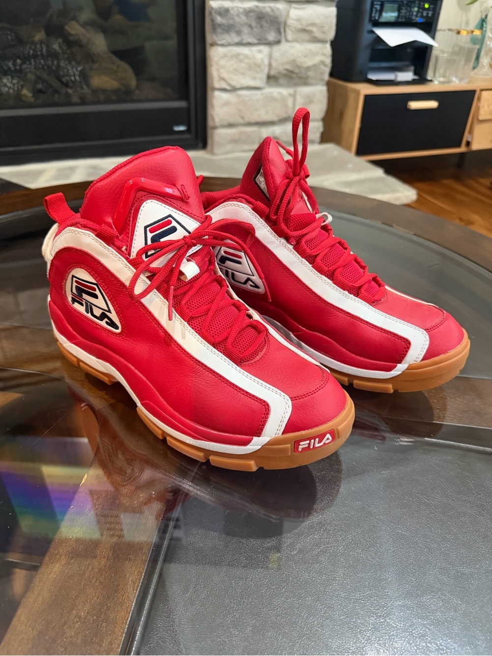 Fila Grant Hill 2 'Red Gum' mid-top basketball men’s sneakers Size 10.5